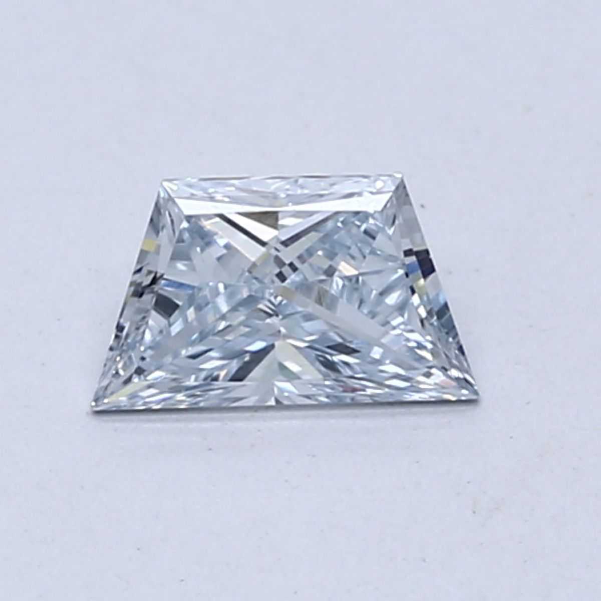 0.48 CT Light Blue TRAPEZOID