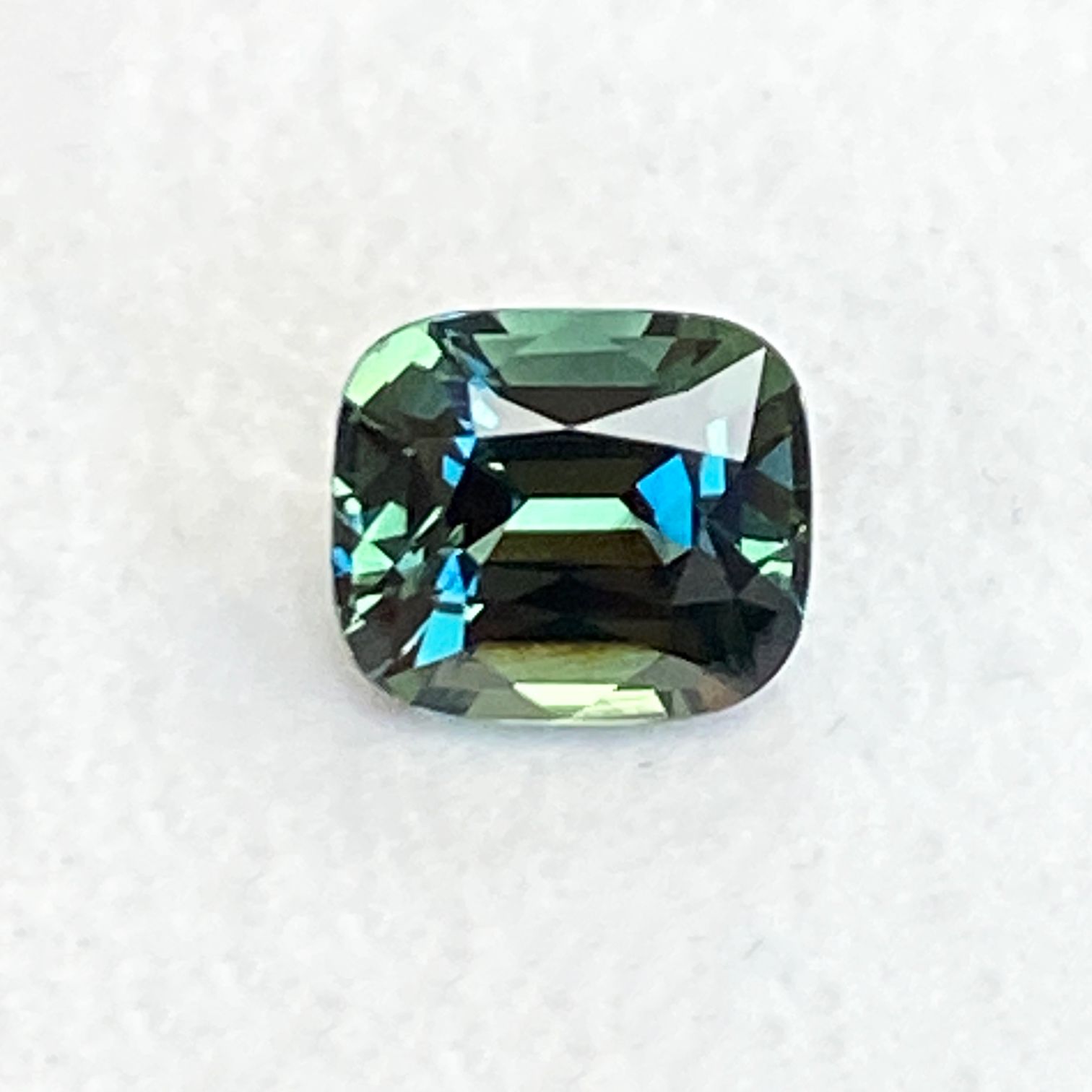 SAPPHIRE FACETED 2.03ct GREEN Blue Green EC MADAGASCAR NONE