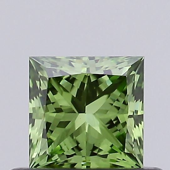 0.46 CT Fancy Vivid Green PRINCESS