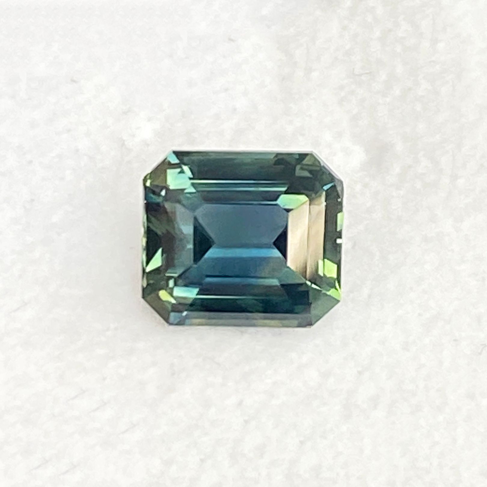 SAPPHIRE FACETED 2.04ct GREEN Blue Green EC MADAGASCAR NONE