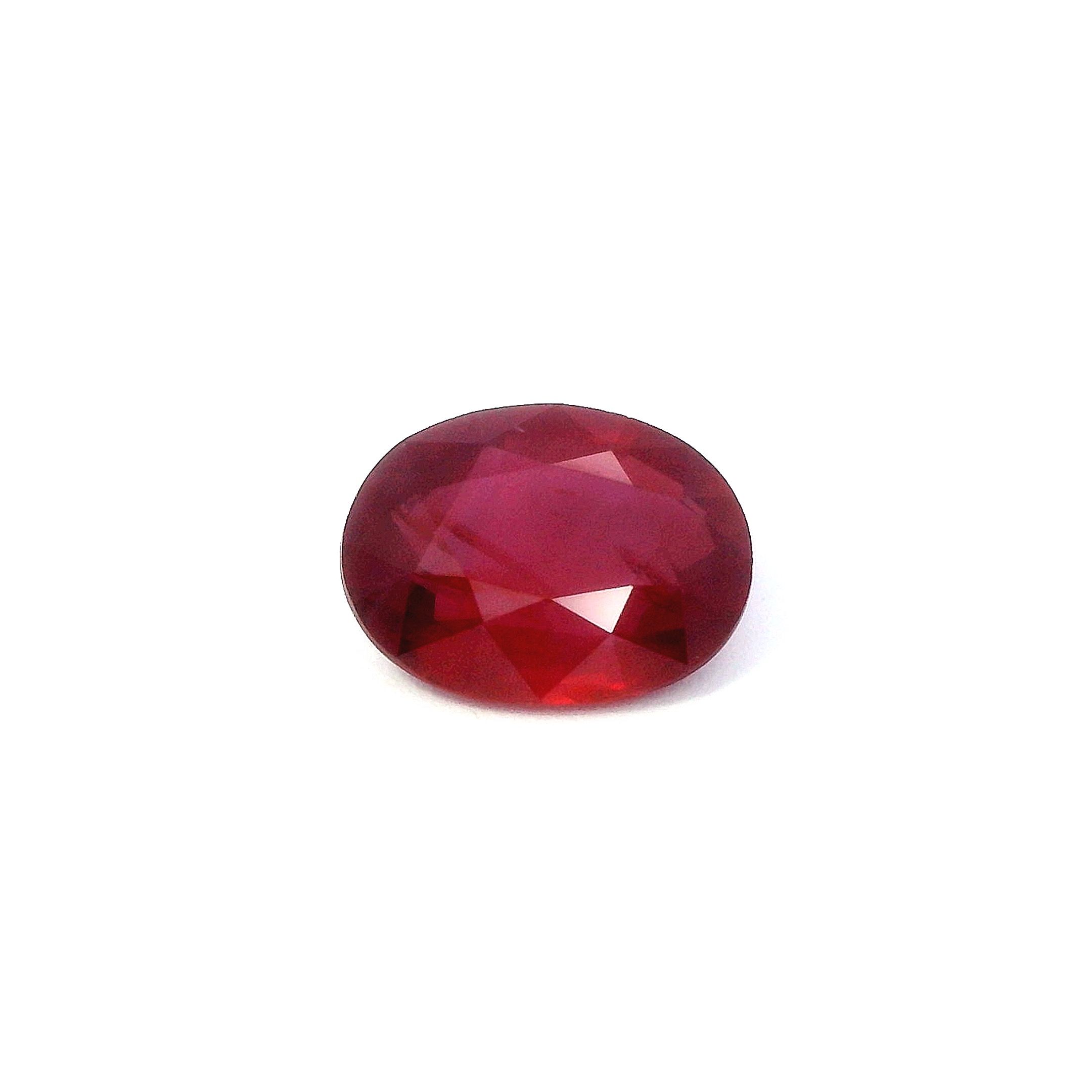 1.1 ct Oval ruby