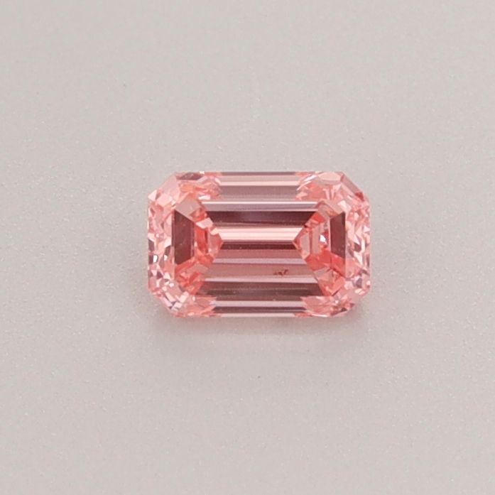 0.29 CT Fancy Vivid Pink EMERALD