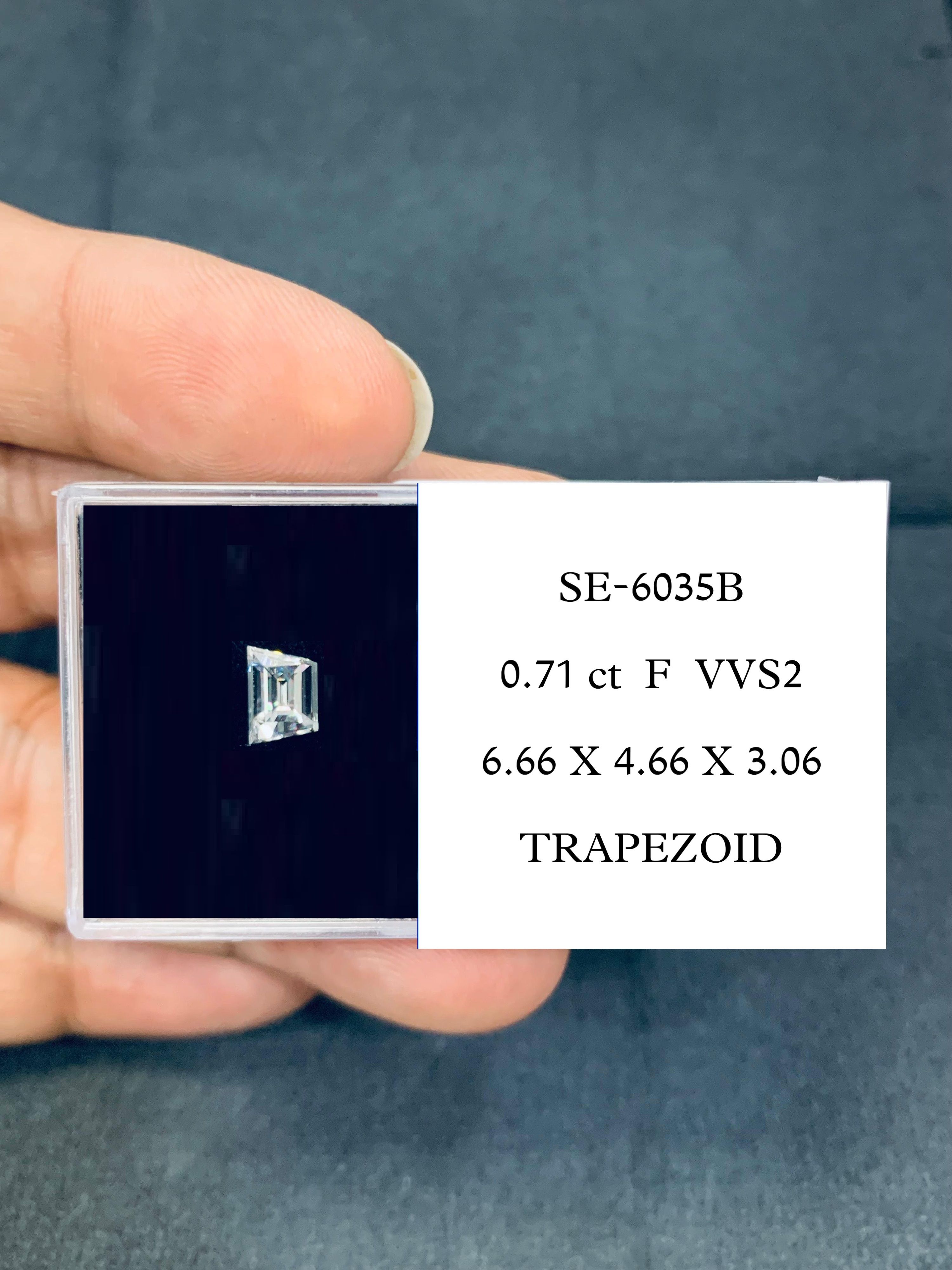 Prírodný diamant trapezoid,...