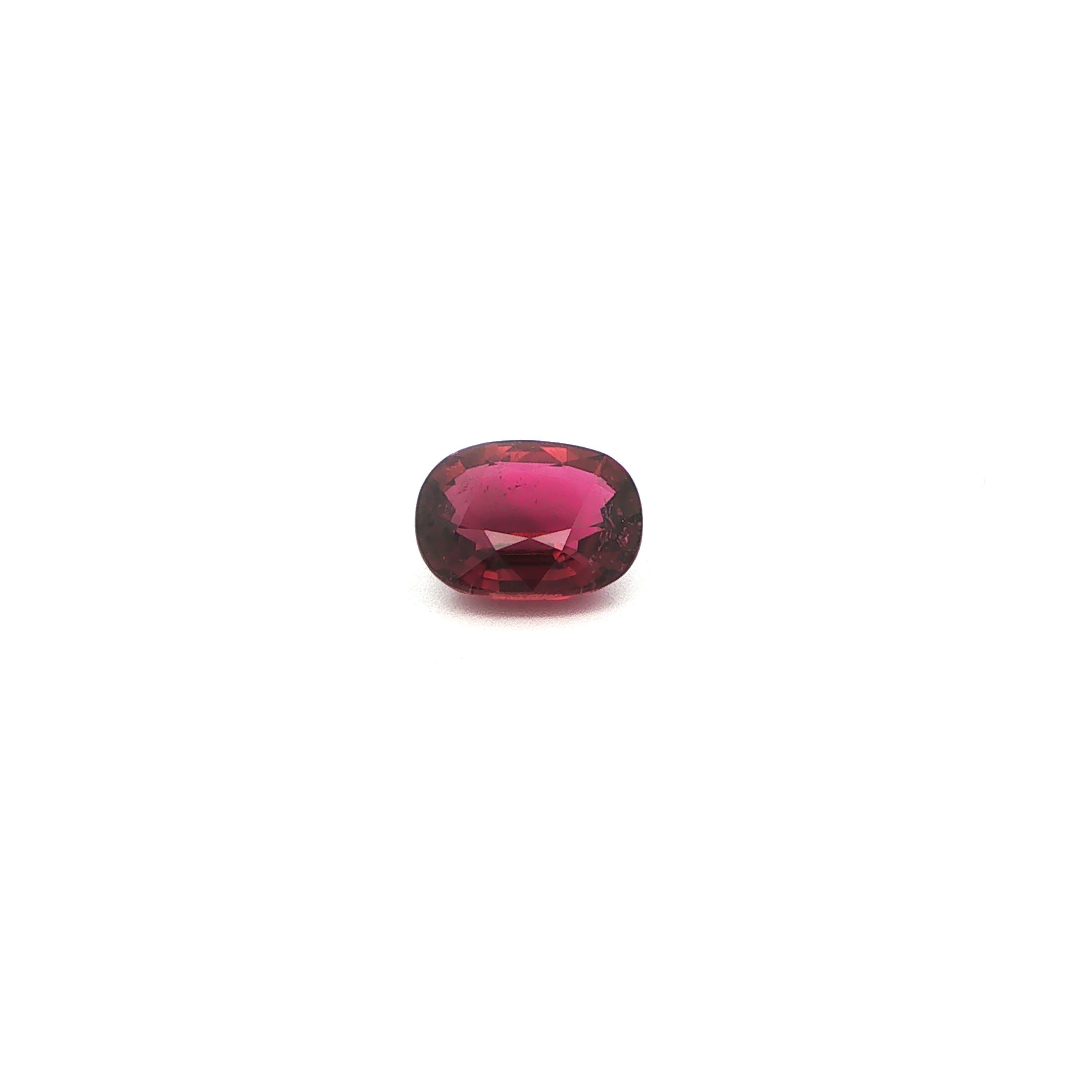 2.99 ct Cushion tourmaline