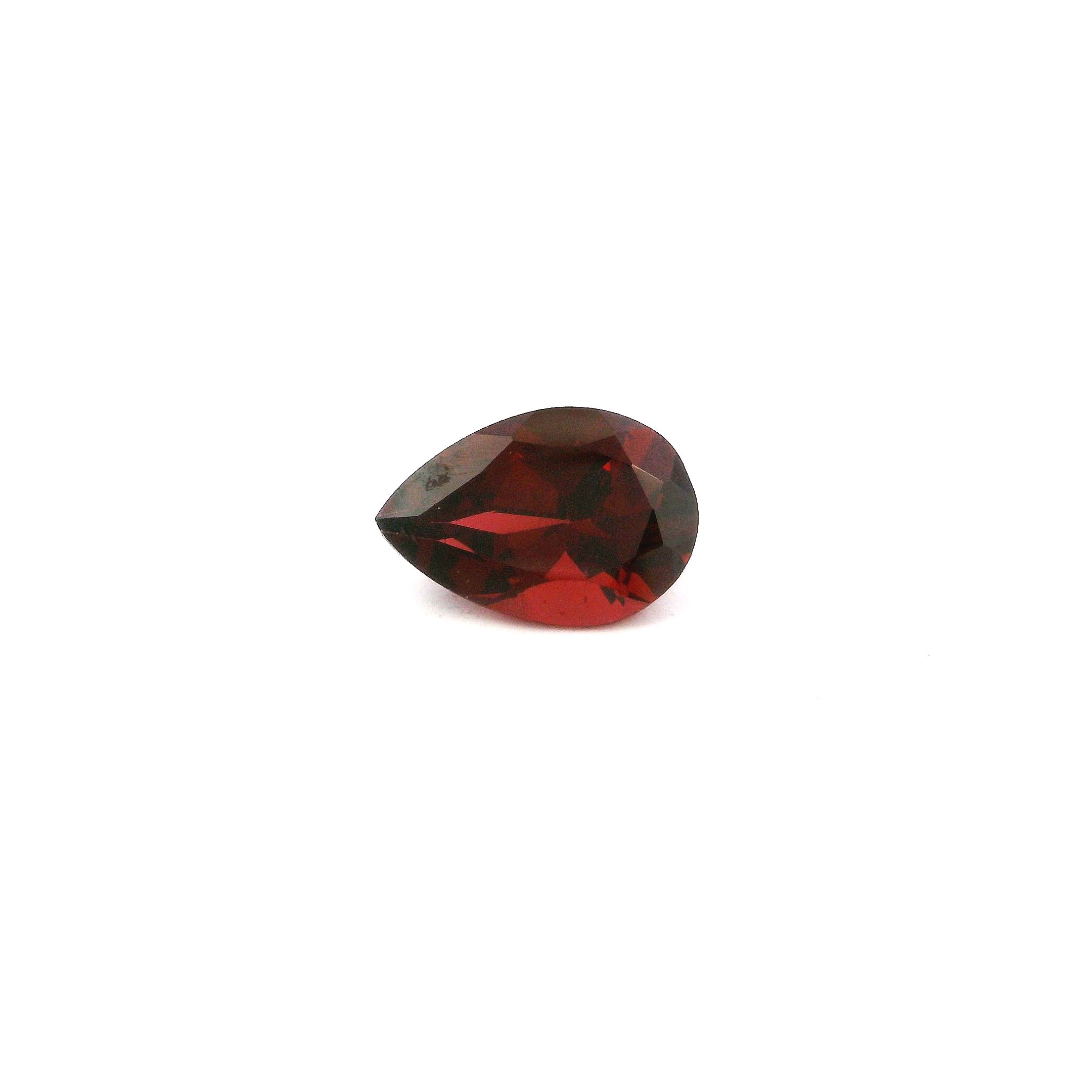 Granat 2,45 ct, czerwony, szlif gruszka