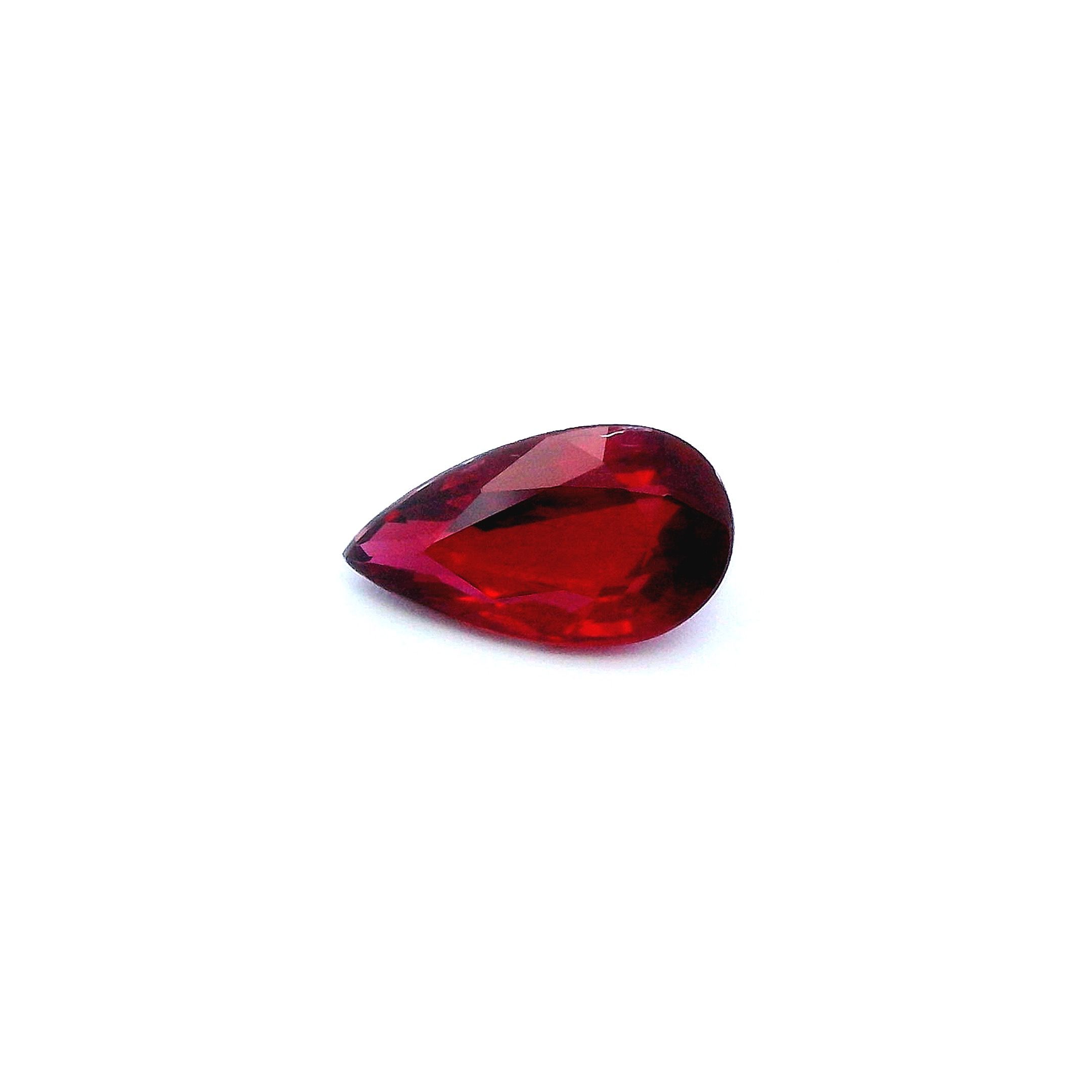 Rubin 1,37 ct, czerwony, szlif gruszka