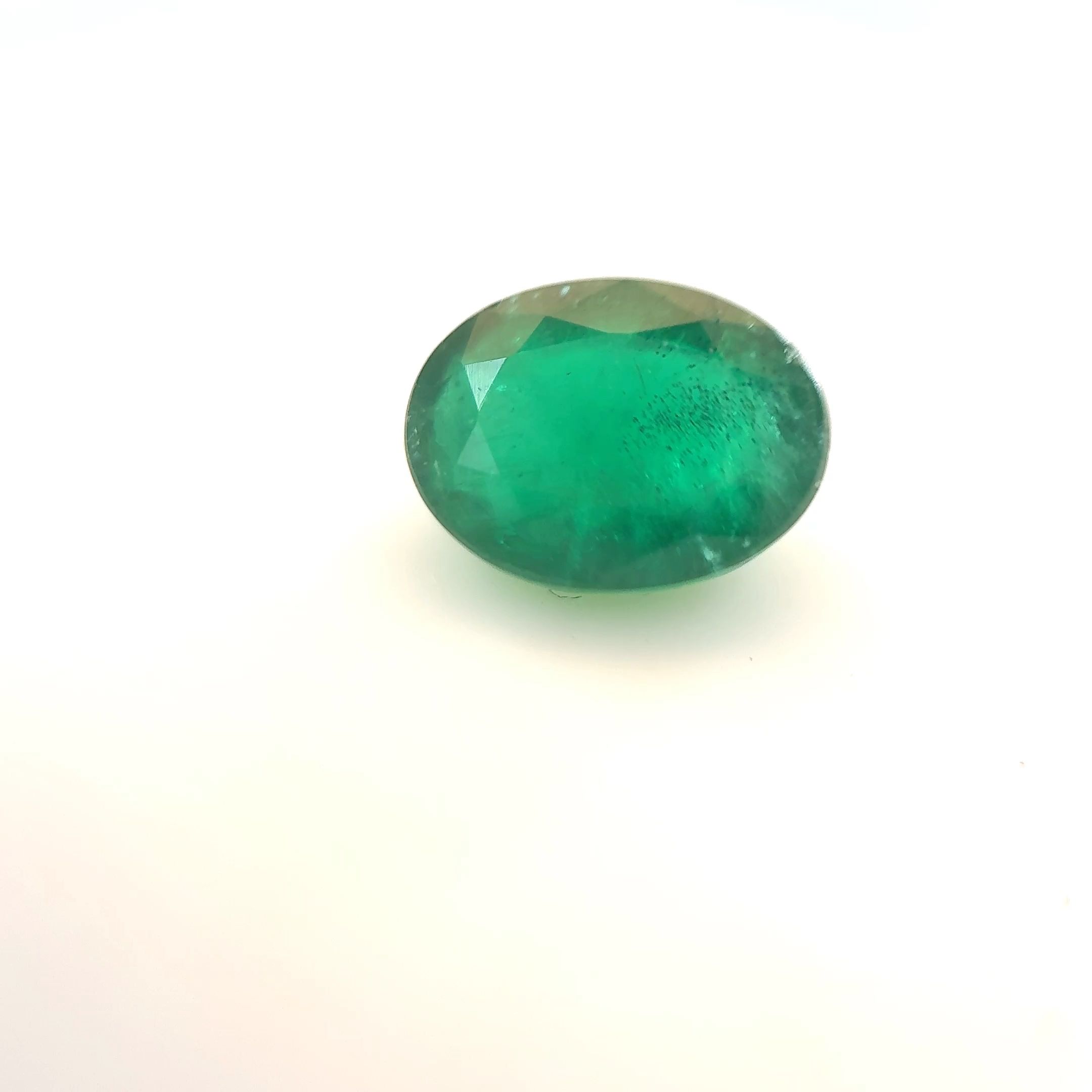 Szmaragd 1,34 ct, zielony, szlif owalny