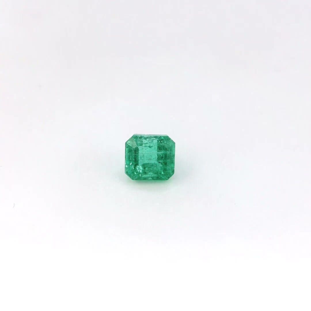 0.95 ct Emerald