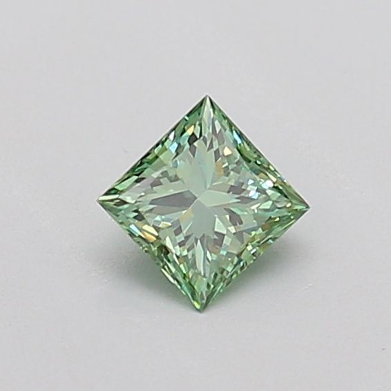 0.3 CT Fancy Intense Green PRINCESS