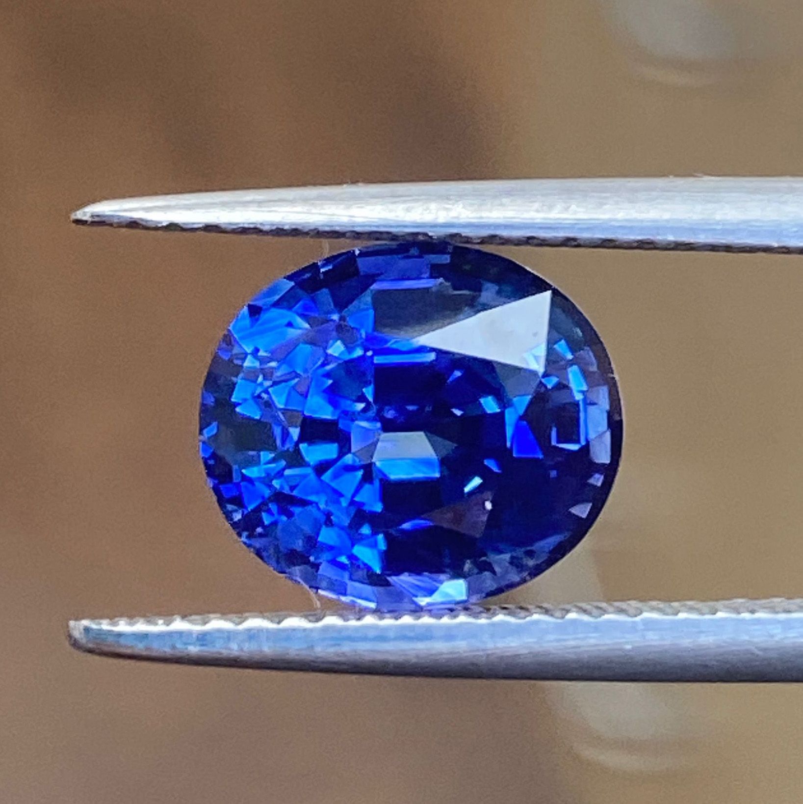 SAPPHIRE FACETED 4.18ct BLUE BLUE EC SRILANKA HEATED
