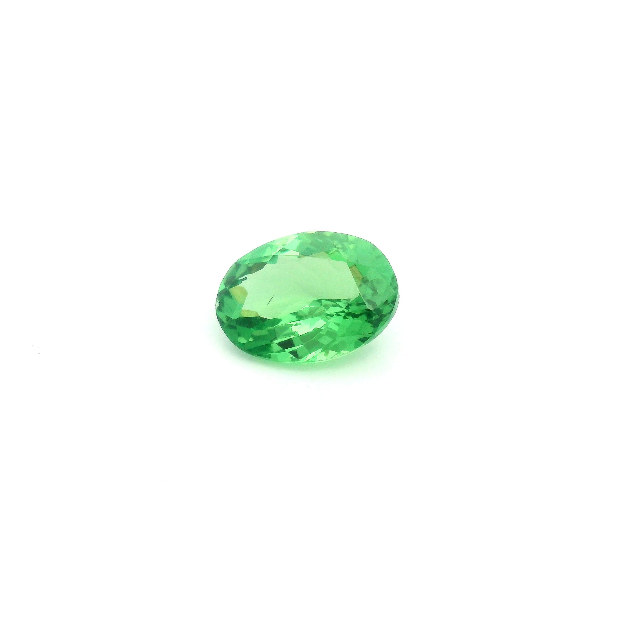 1.82 ct Oval garnet