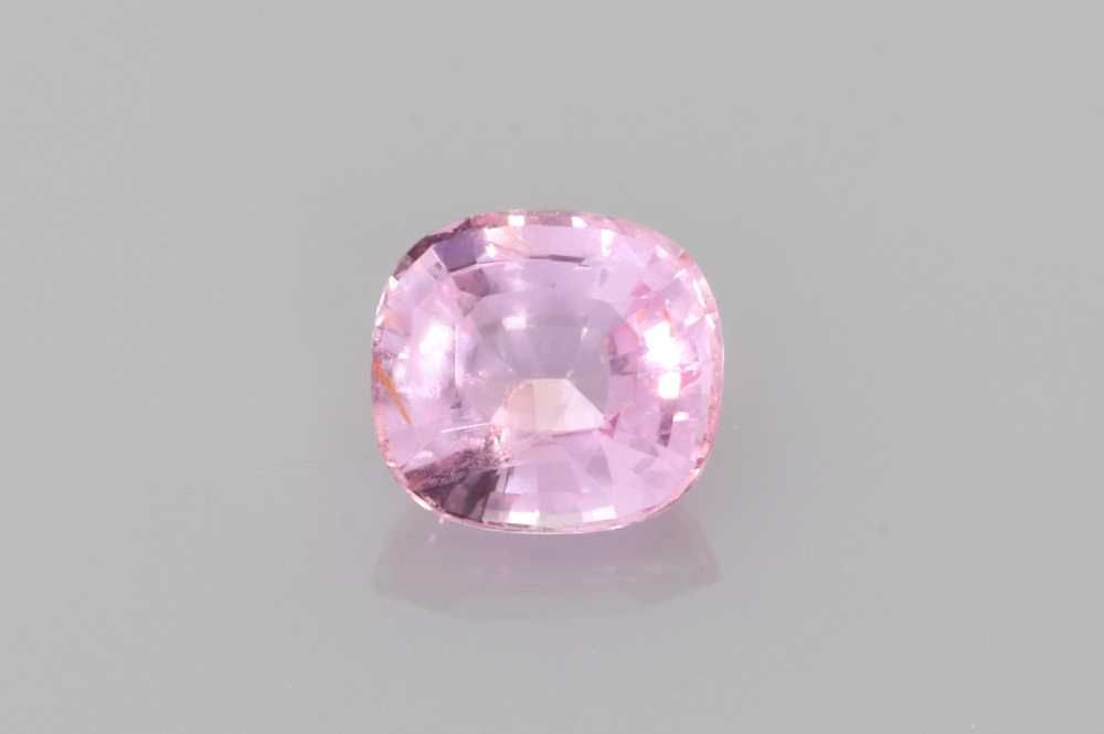 0.82 ct Sapphire