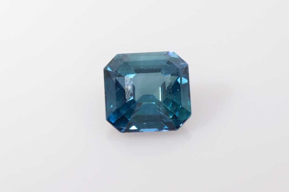 Szafir 1,65 ct, morski, szlif asscher