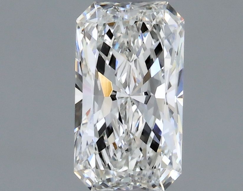 Prírodný diamant radiant,...