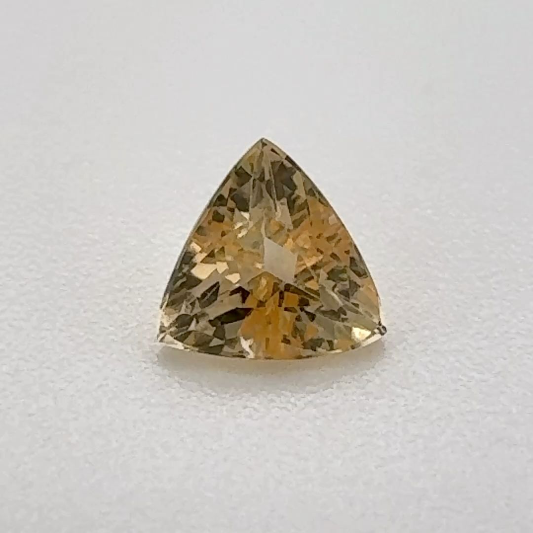 0.48 ct Topaz