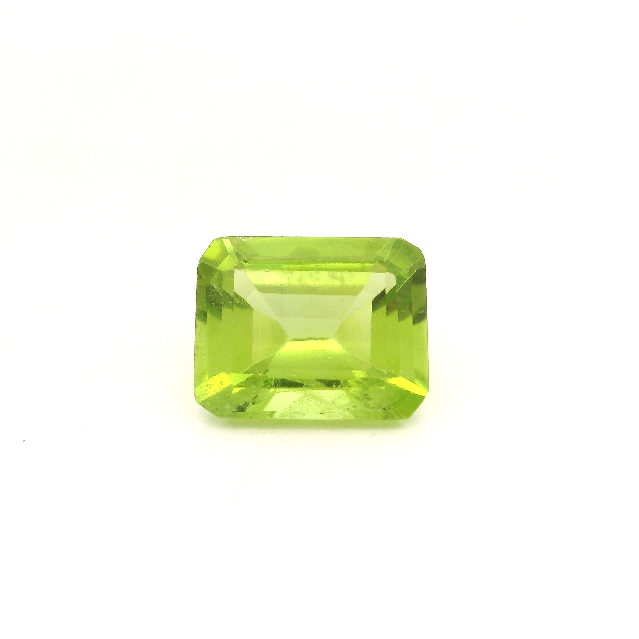3.77 ct Peridot