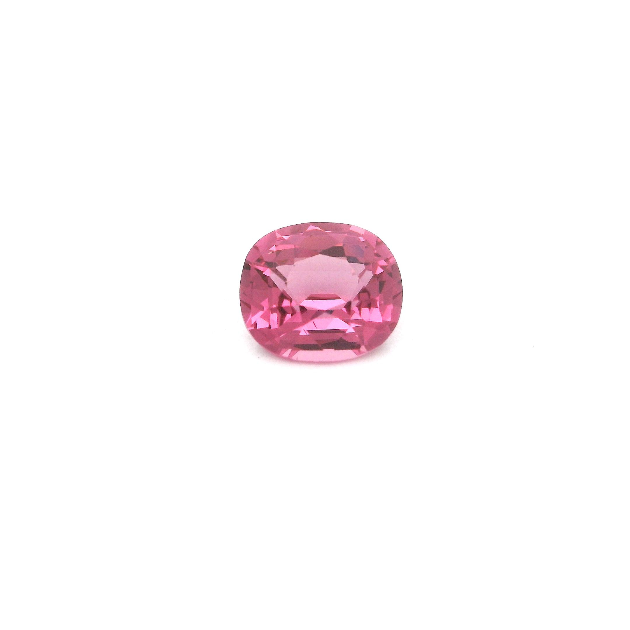 Granat 1,13 ct, różowy, szlif cushion