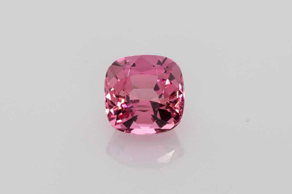 Turmalin 1,15 ct, różowy, szlif cushion