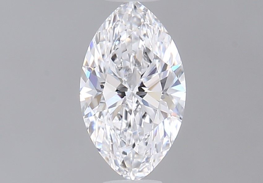 Prírodný diamant markíz,...