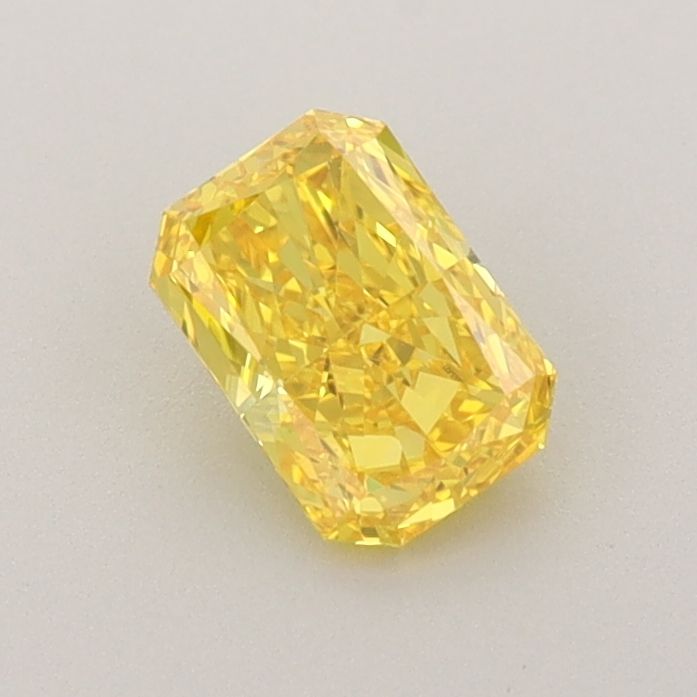 0.6 CT Fancy Vivid Yellow RADIANT