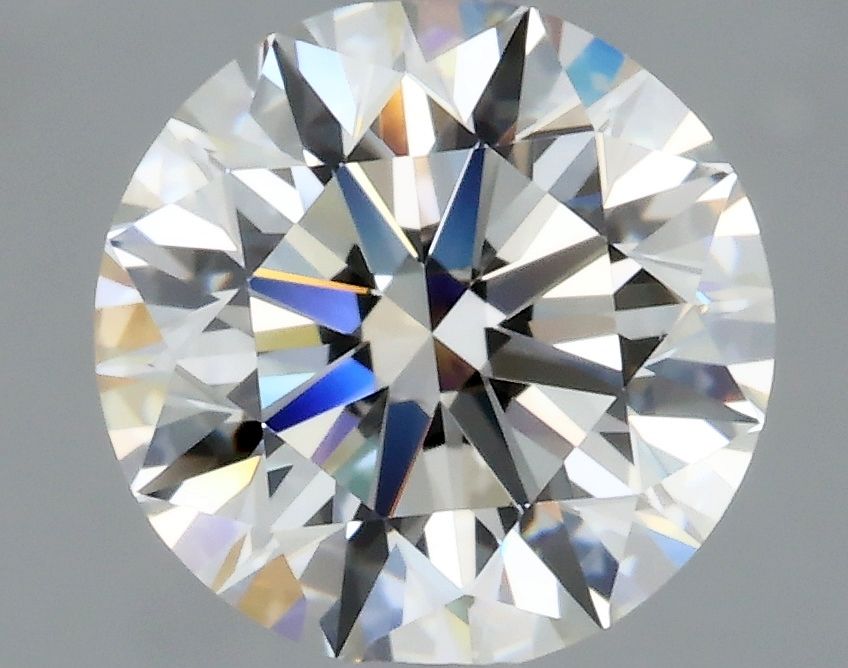 Prírodný diamant okrúhly...