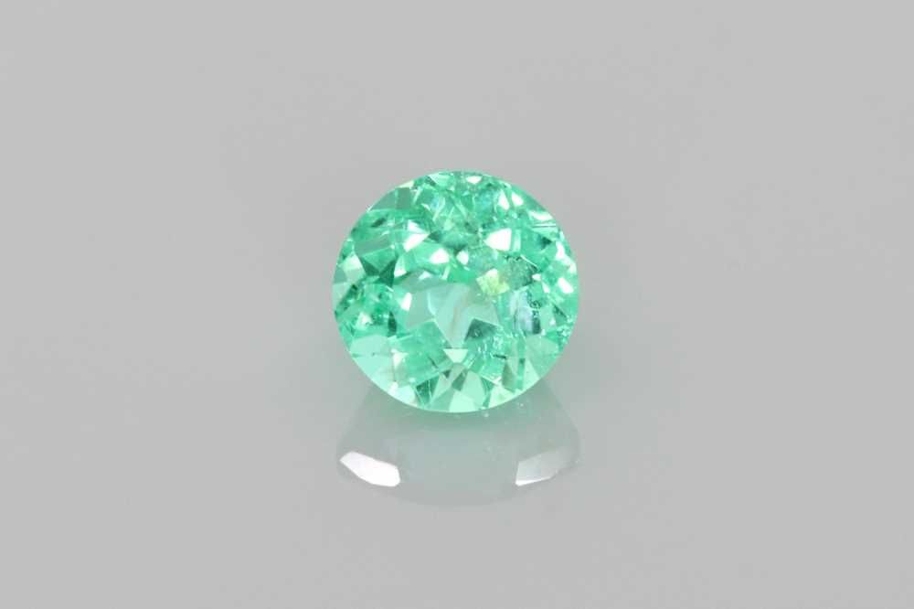 0.7 ct Round tourmaline