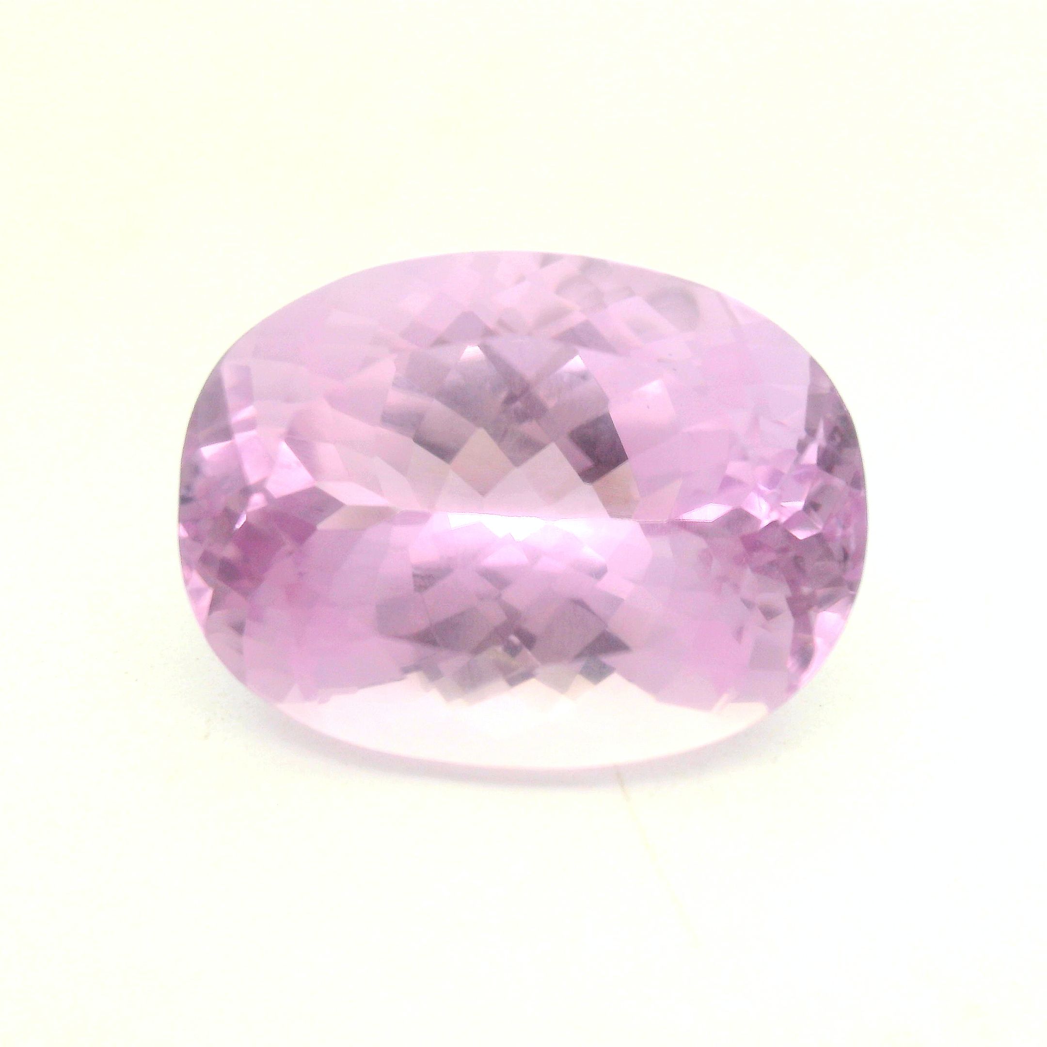11.83 ct Kunzite