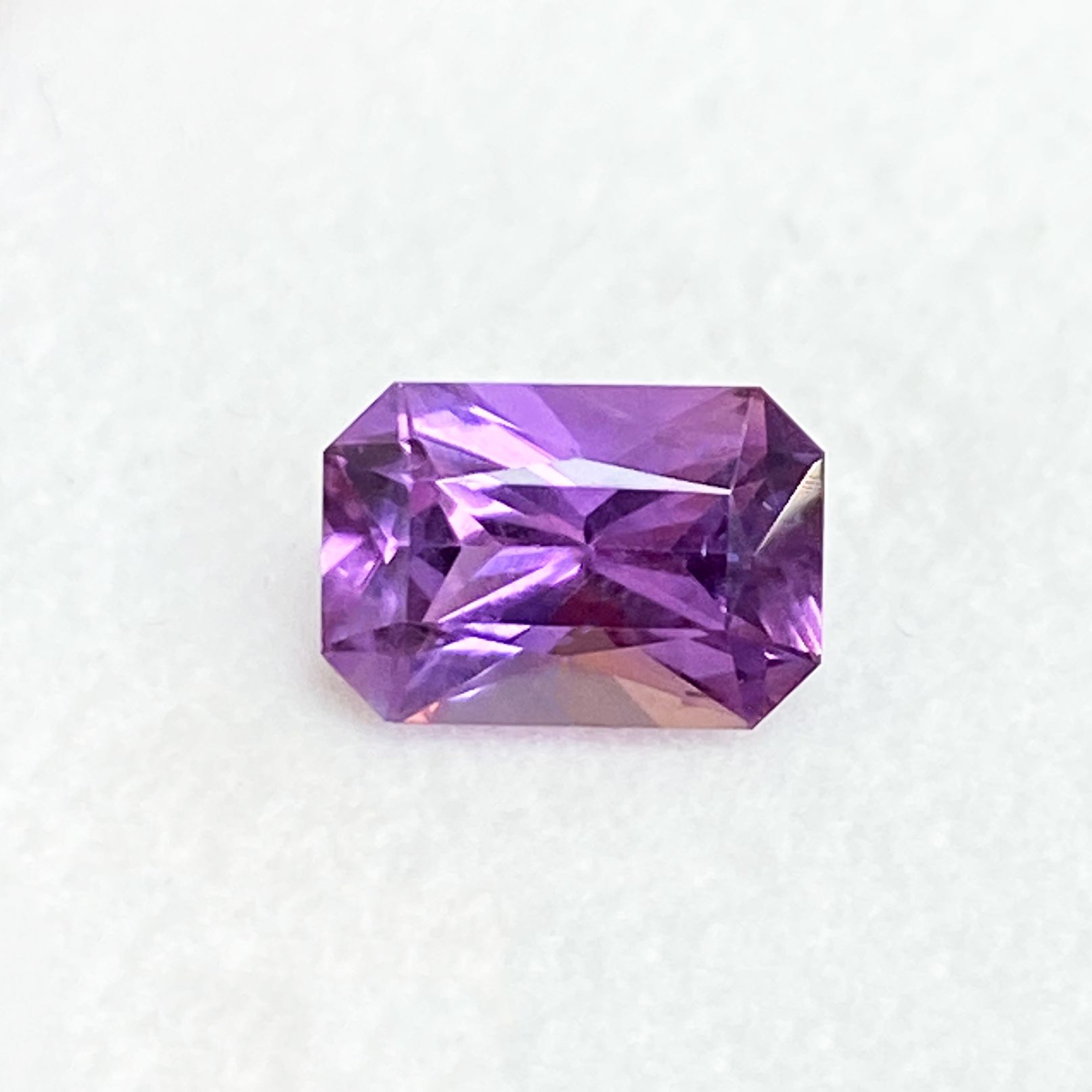 SAPPHIRE FACETED 1.73ct PINK PINK EC SRILANKA NONE