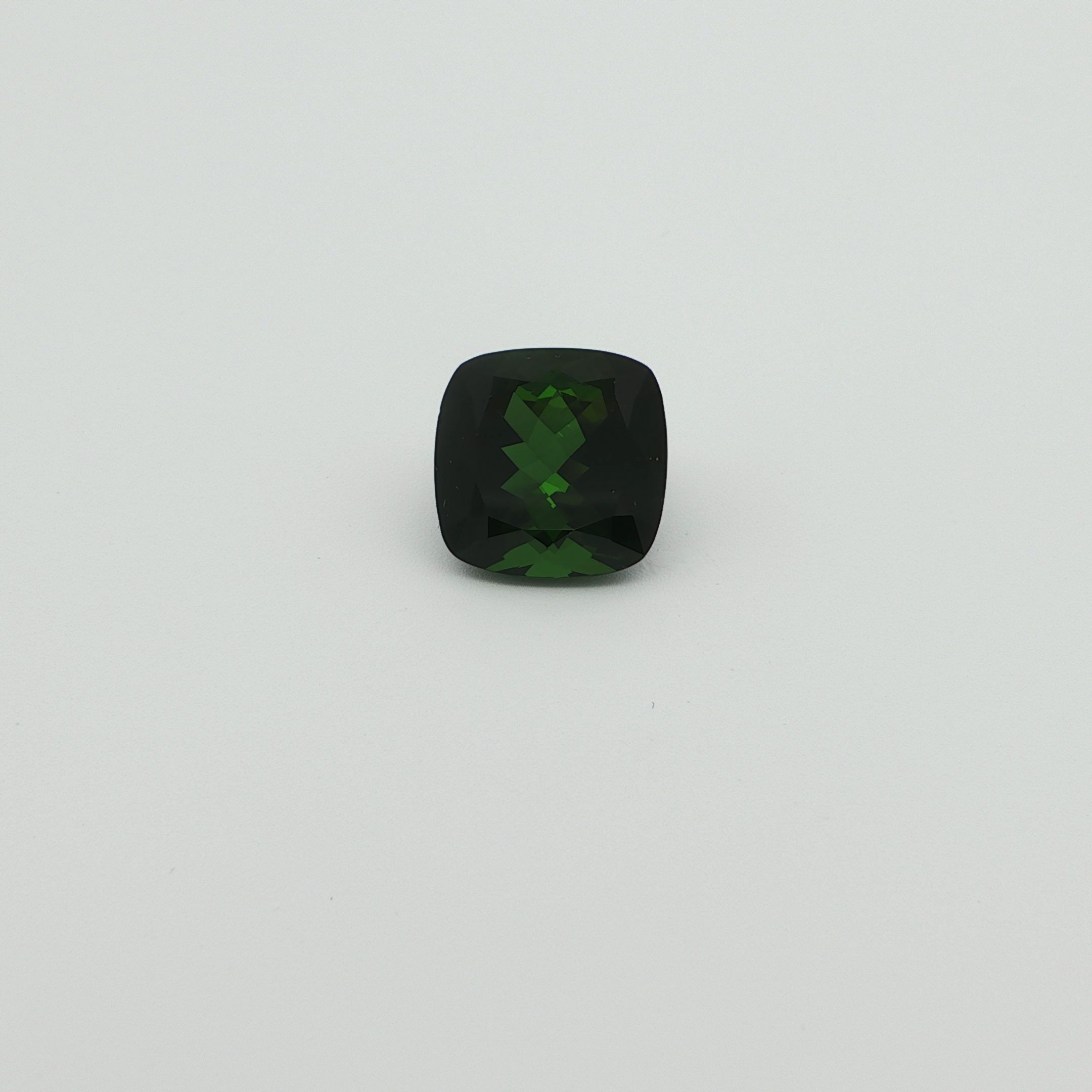 Turmalin 6,74 ct, zielony, szlif cushion