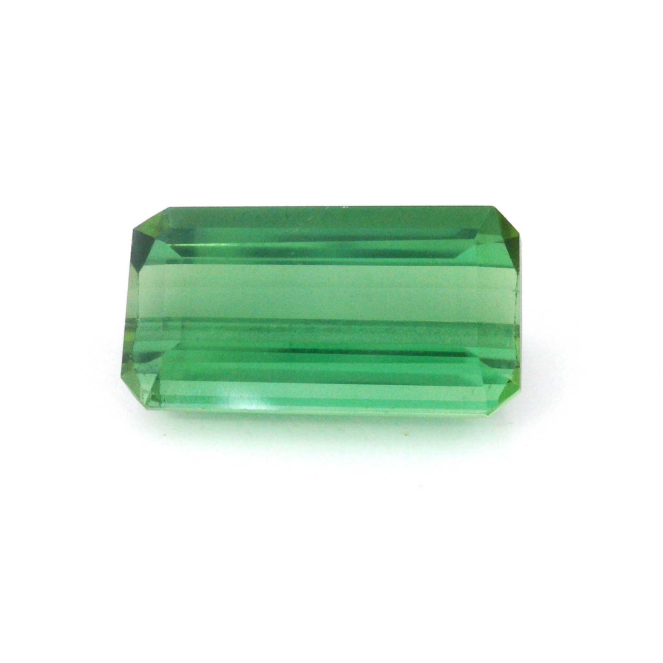 Turmalin 6,82 ct, zielony, szlif ośmiokątny