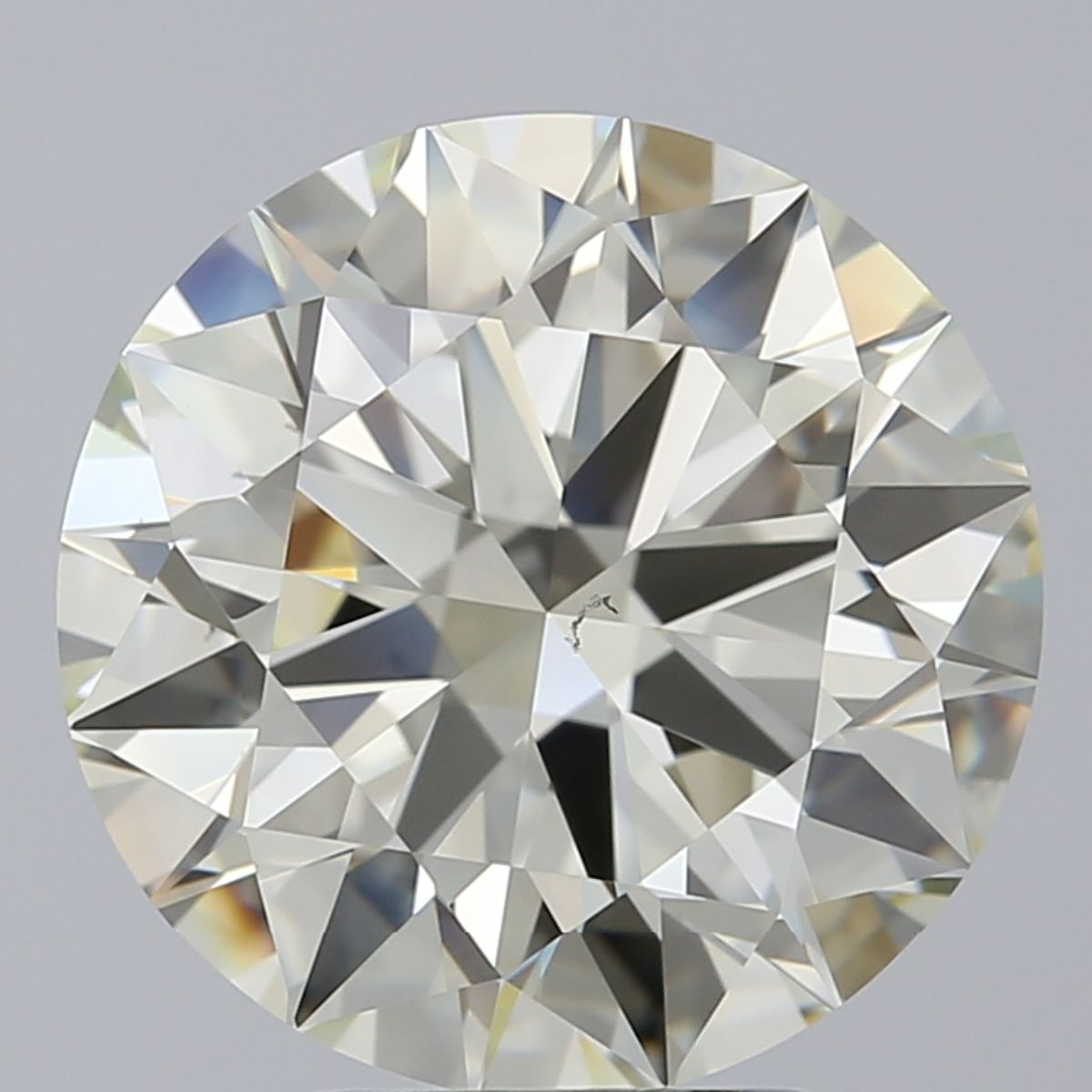 Prírodný diamant okrúhly...