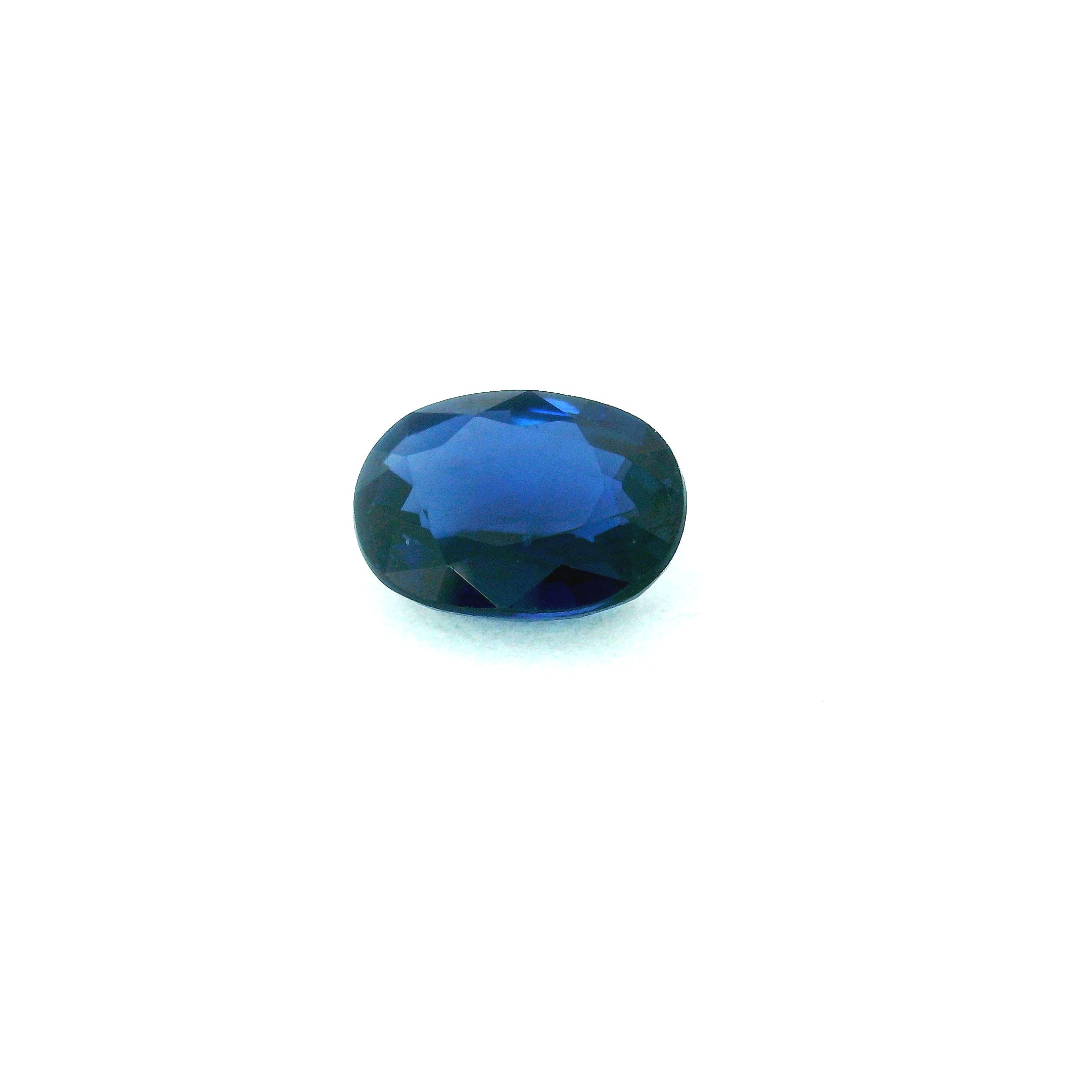 1.66 ct Oval sapphire