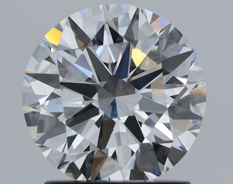 Prírodný diamant okrúhly...