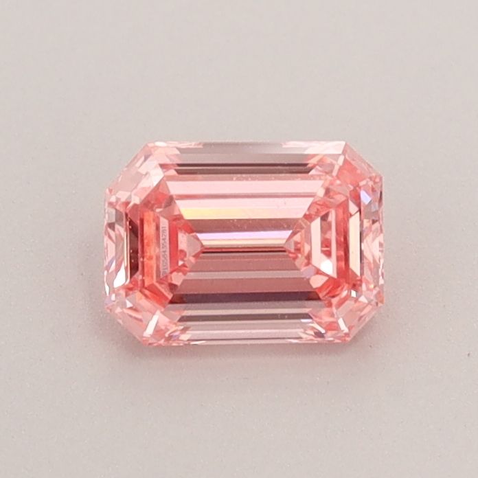 0.46 CT Fancy Vivid Pink EMERALD