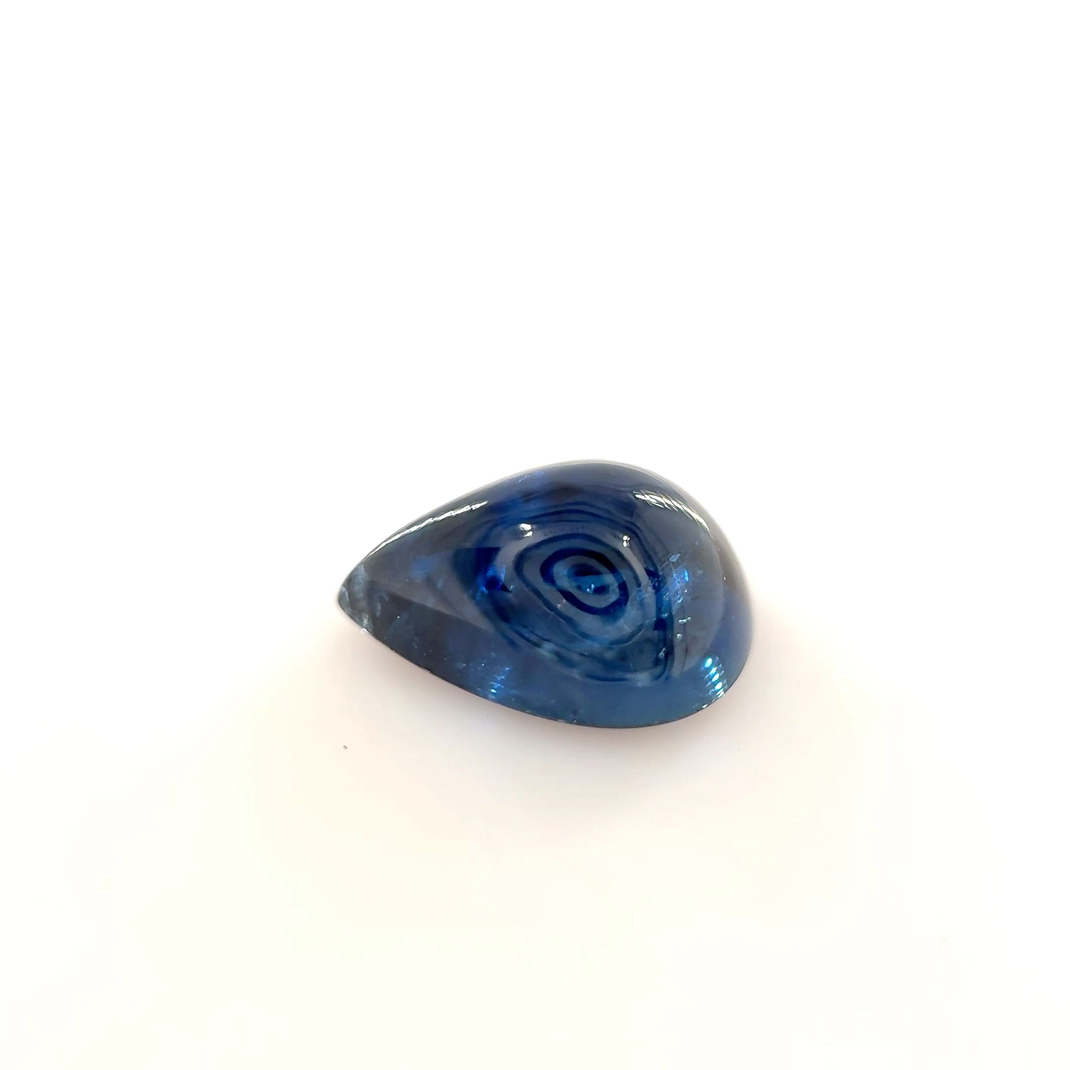 Szafir 2,34 ct, niebieski, kaboszon