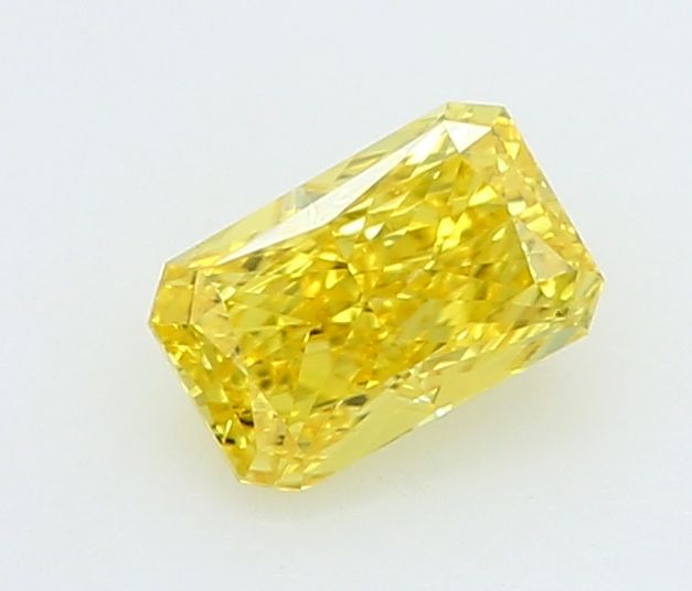 0.22 CT Fancy Vivid Yellow RADIANT