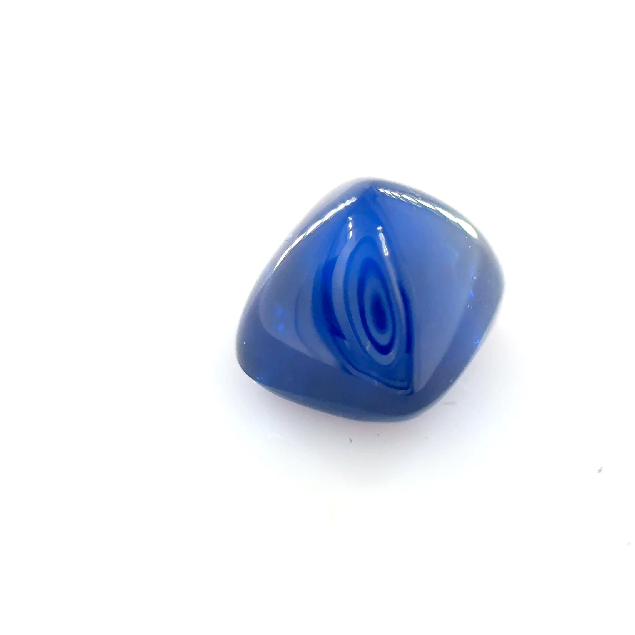 Szafir 1,96 ct, niebieski, kaboszon