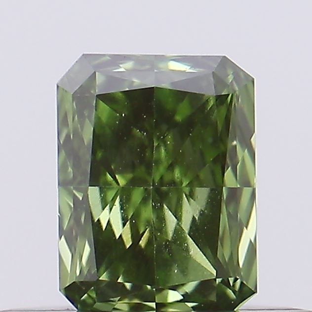 0.2 CT Fancy Vivid Yellow RADIANT
