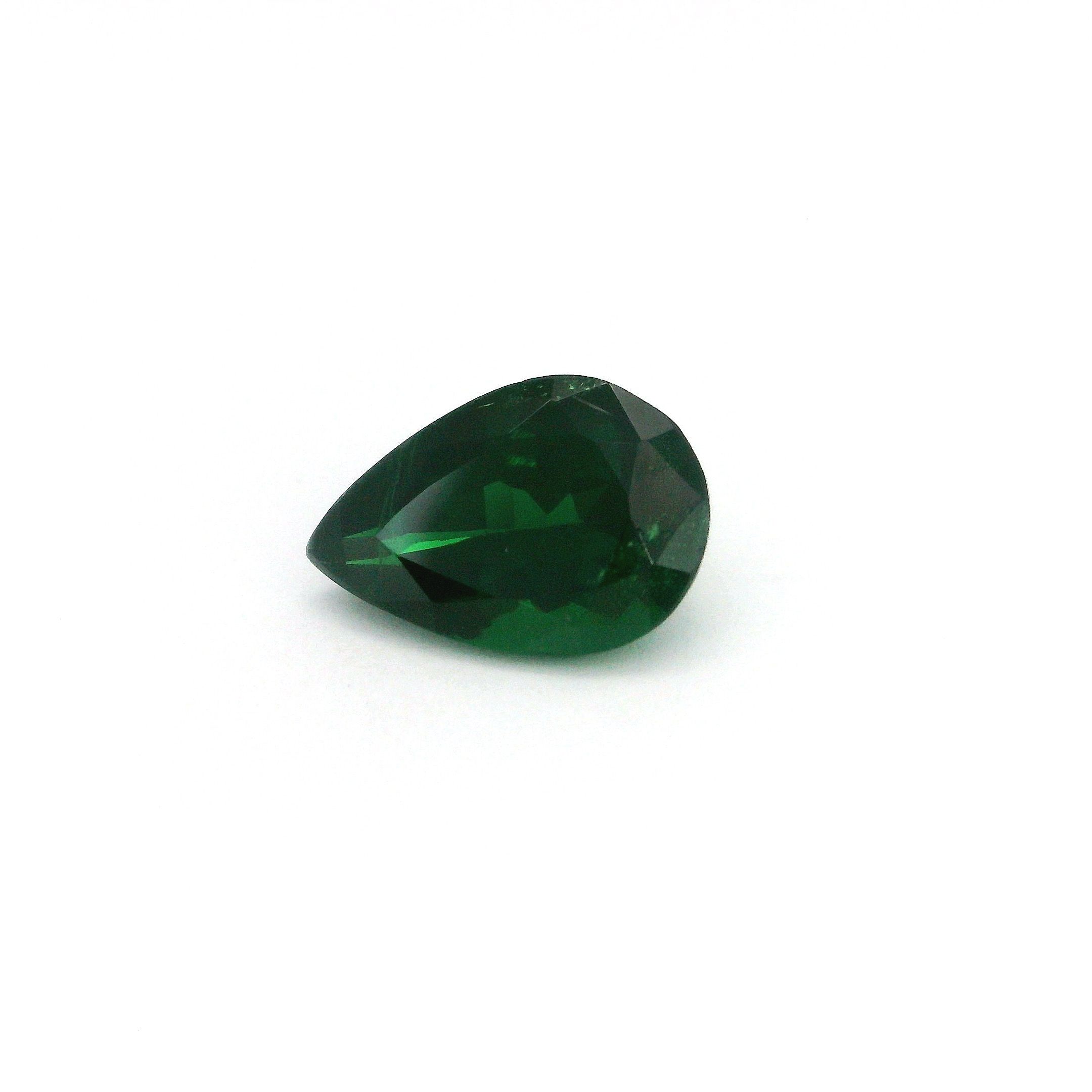 Granat 1,74 ct, zielony, szlif gruszka