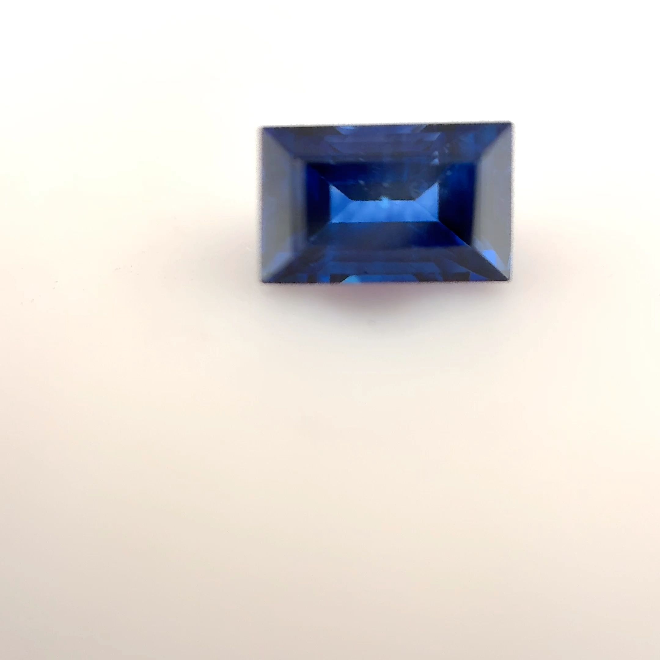 Szafir 1,28 ct, niebieski, szlif bagietka