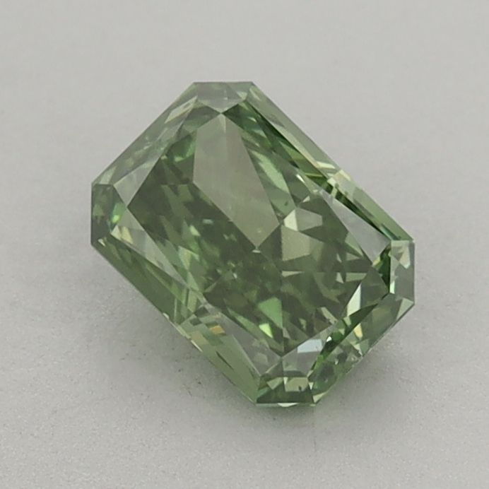 0.84 CT Fancy Vivid Green RADIANT