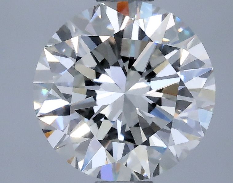 Prírodný diamant okrúhly...