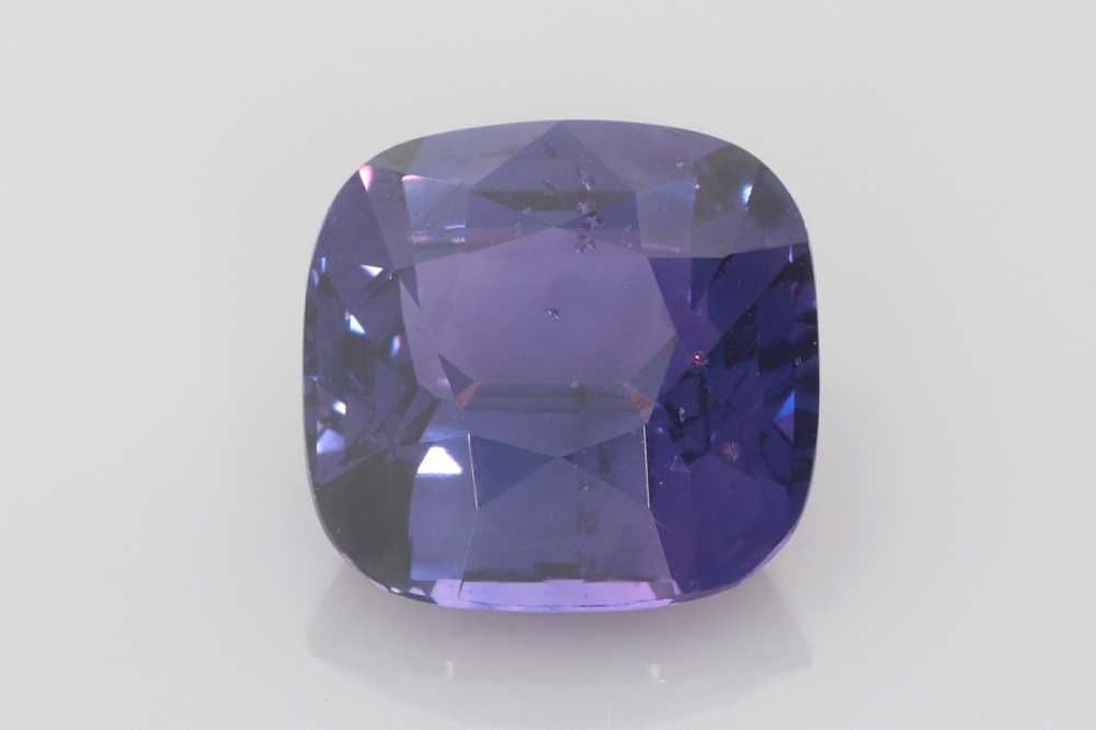 Szafir 6,07 ct, purpurowy, szlif cushion