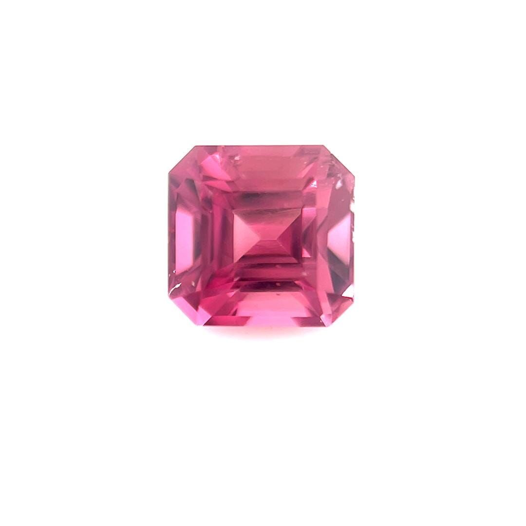 Turmalin 1,07 ct, różowy, szlif szmaragdowy