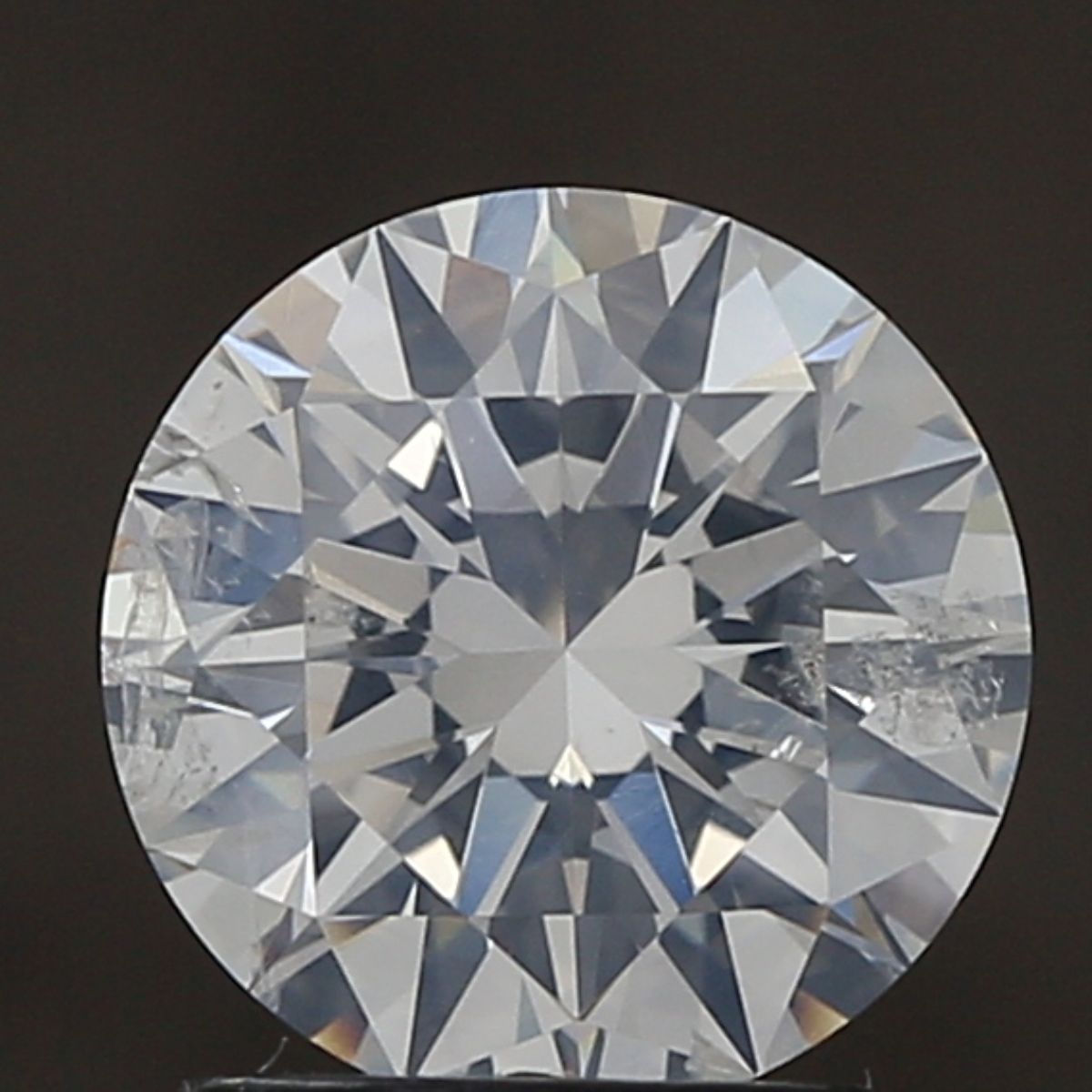 Prírodný diamant okrúhly briliant,... Prírodný diamant okrúhly briliant,...