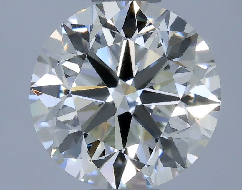 Prírodný diamant okrúhly...