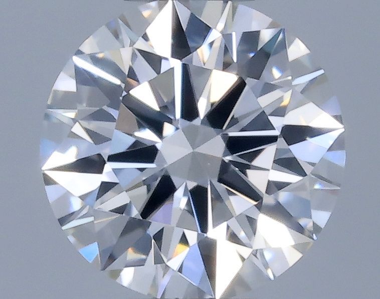 Prírodný diamant okrúhly...