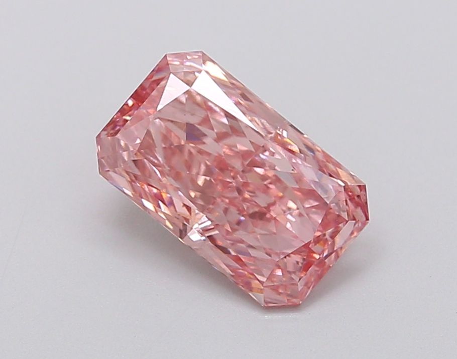 1.57 CT Fancy Vivid Pink RADIANT