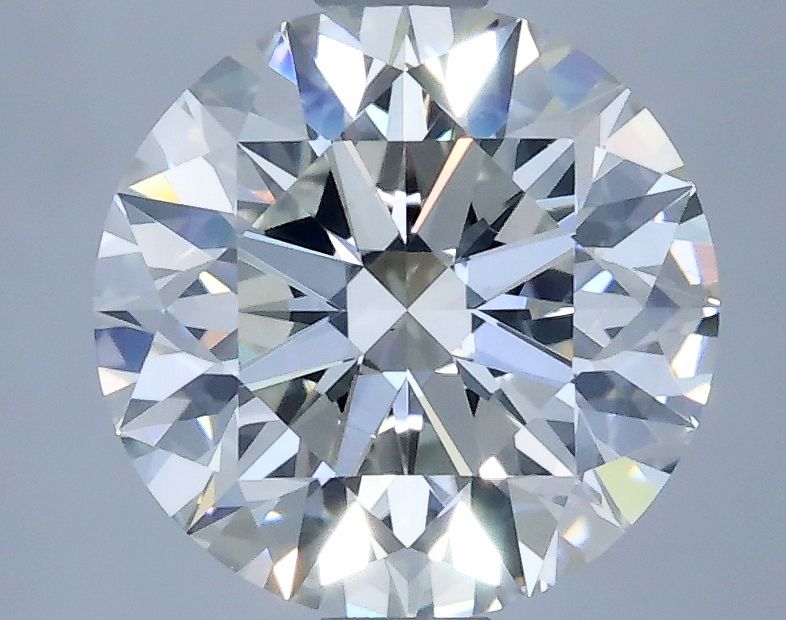 Prírodný diamant okrúhly...