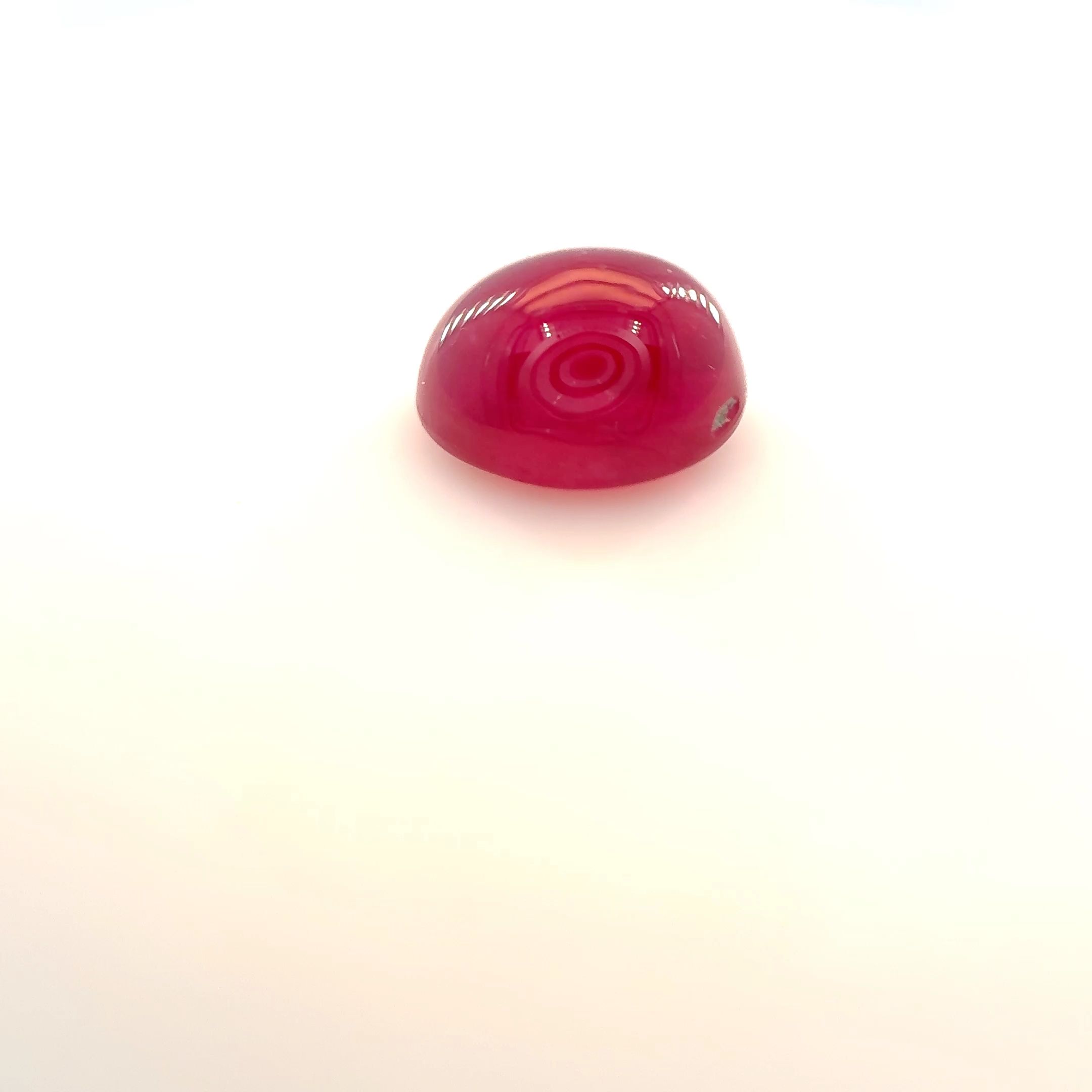 Rubin 1,99 ct, czerwony, kaboszon